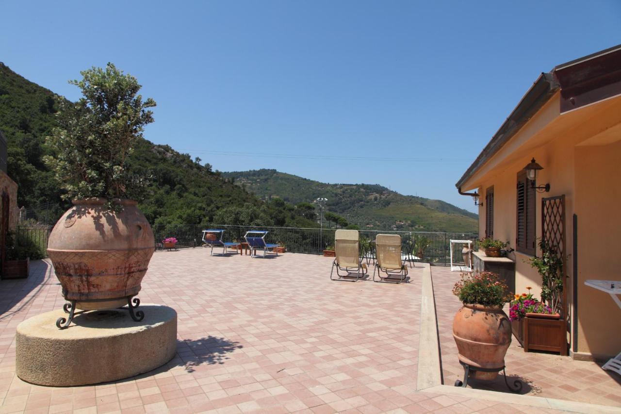 Sikelios Apartments Cefalù Kültér fotó