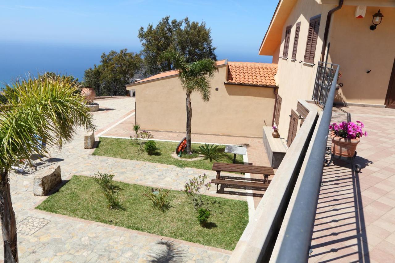 Sikelios Apartments Cefalù Kültér fotó
