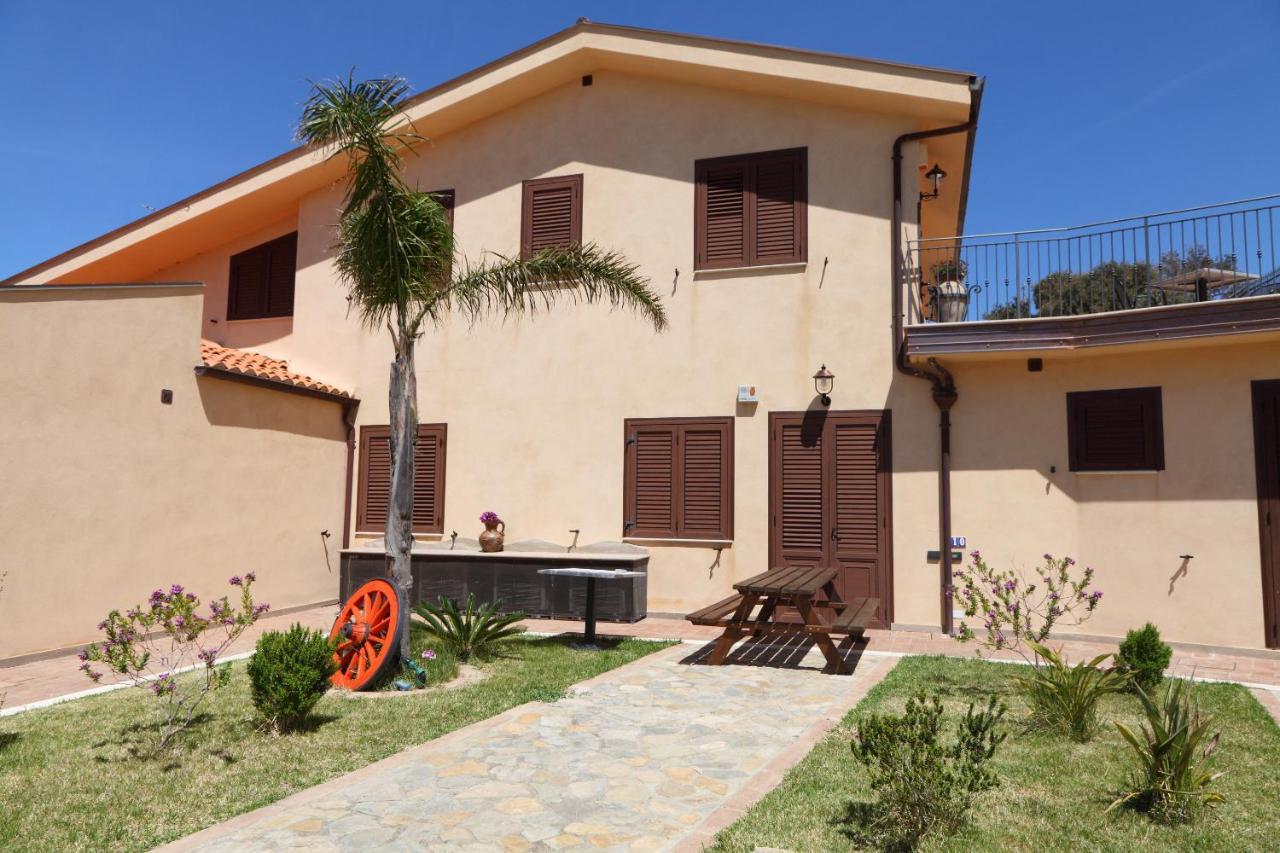 Sikelios Apartments Cefalù Kültér fotó