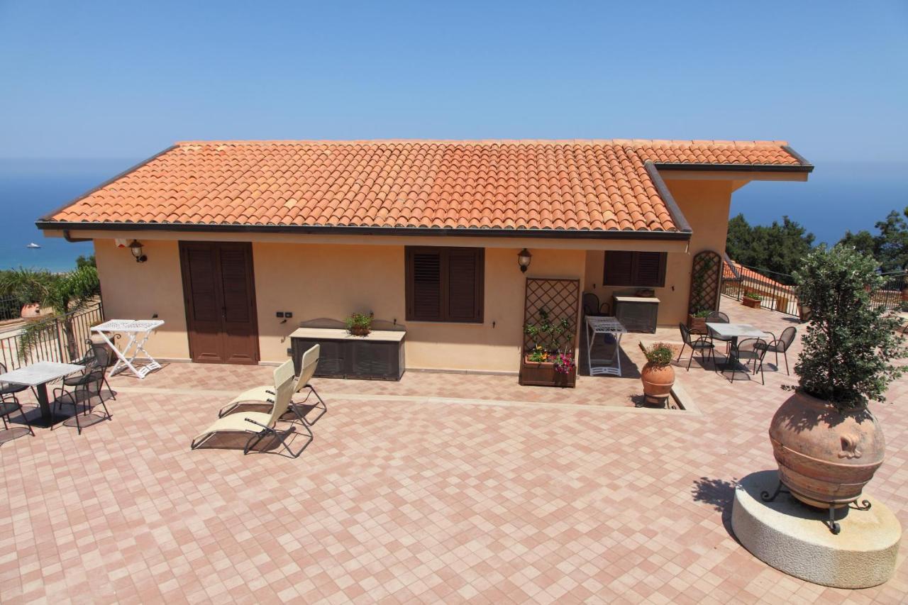 Sikelios Apartments Cefalù Kültér fotó